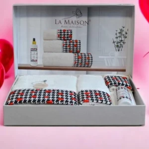 Подарунковий набір рушників La Maison, 3 шт. з ароматом для будинку Damian