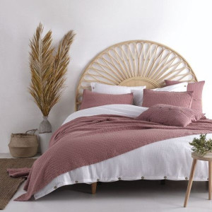 Покривало з наволочками Limasso з Ambiance Євро 240×260 см Рожевий