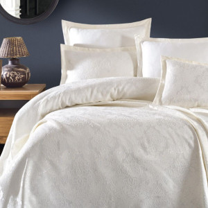 Покривало Gardine's Monica Євро 240х260 см Кремовий