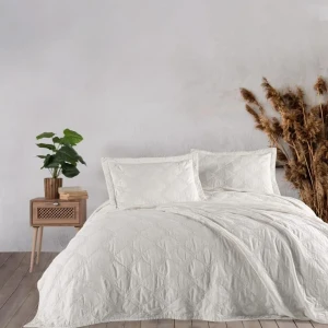 Покривало з наволочками Maribor з Natural Creations Євро 240 х 260 см Бавовна Кремовий