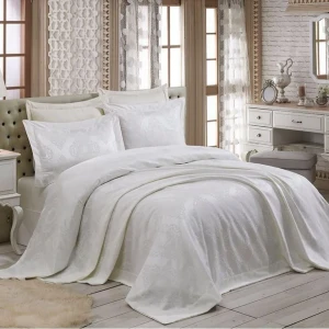 Покривало шенілове Gardines Мірей 240 х 260 см